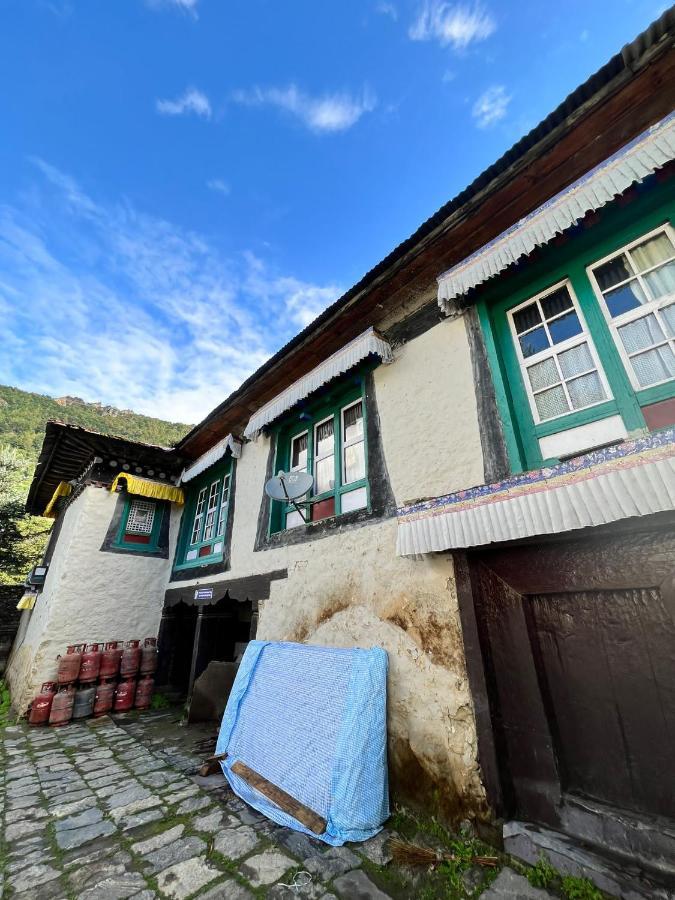 Hotel Camp De Base Namche Екстериор снимка