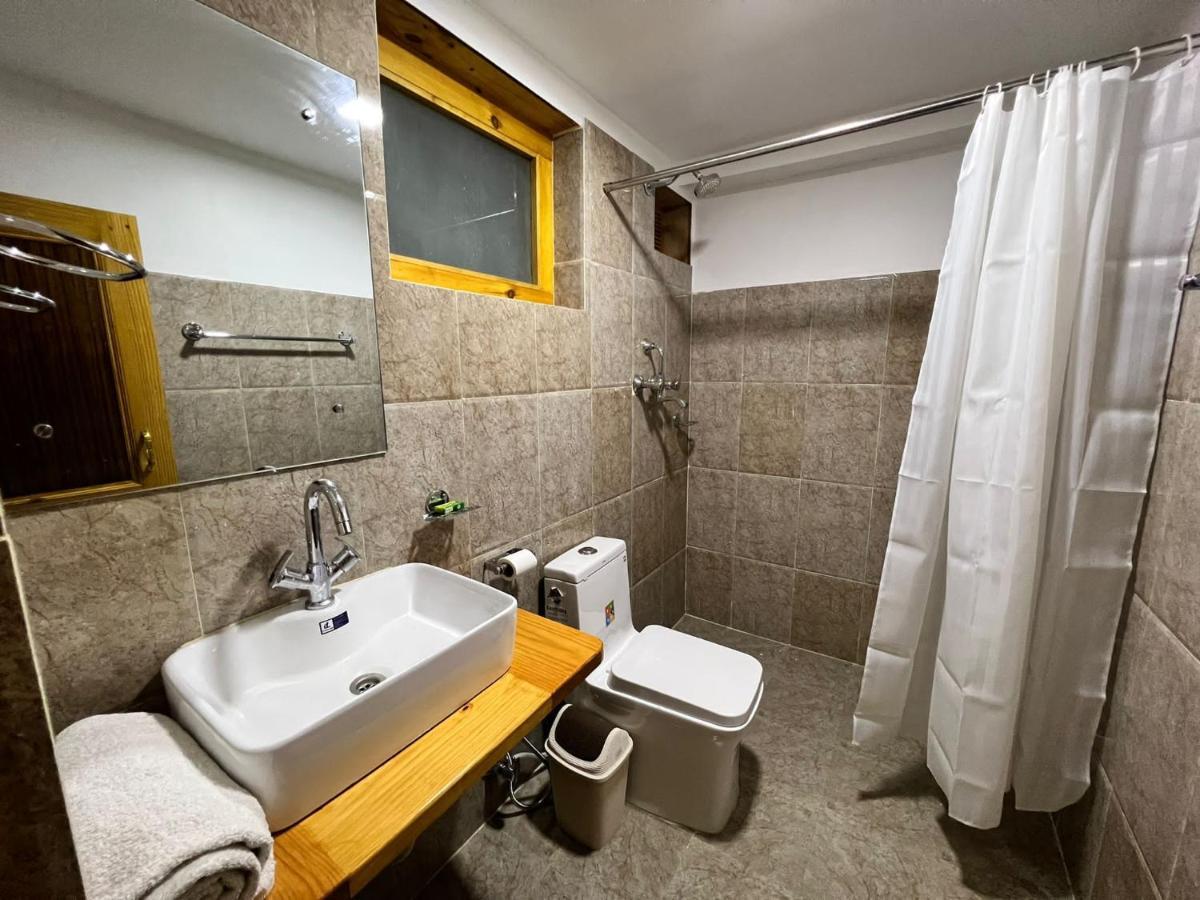 Hotel Camp De Base Namche Екстериор снимка