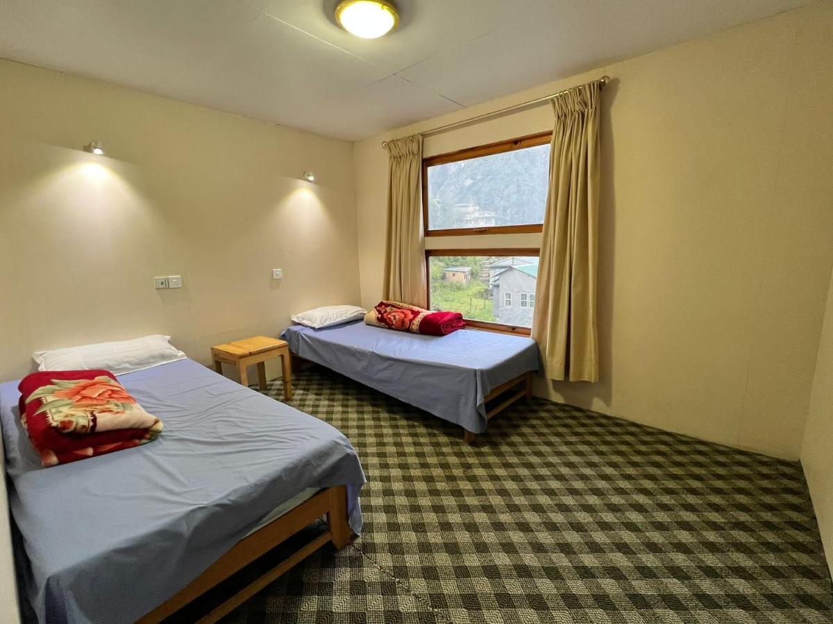 Hotel Camp De Base Namche Екстериор снимка